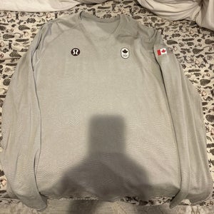 Adult Lululemon Canada Olympics Long Sleeve Shirt Size XXL *No Tag*