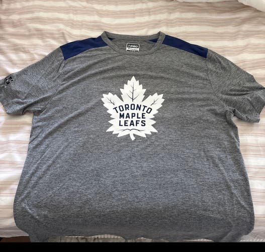 Men’s Fanatics Authentic Pro Toronto Maple Leafs Shirt XL