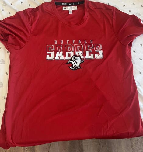 Men’s Adidas Buffalo Sabres Red Throwback Logo Shirt XL