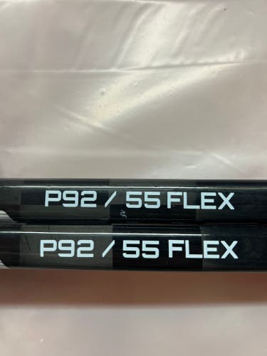 Intermediate Bauer Vapor Flylite right hand Hockey Stick P92 55 Flex (New) -