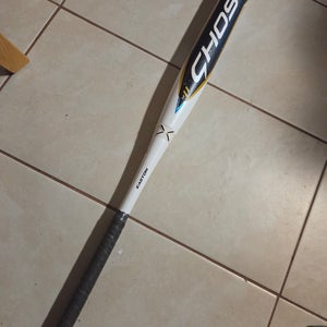 2022 Easton Ghost Composite Bat (-11) 22 oz 33" (Used)