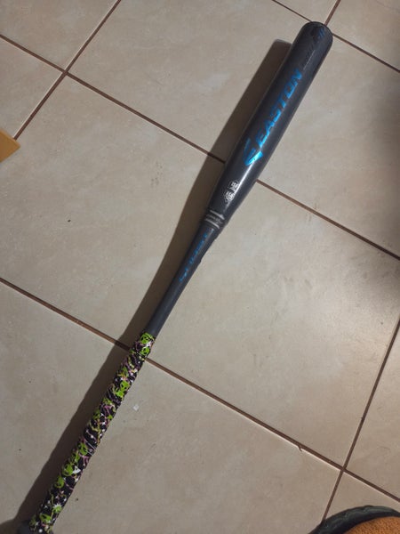 2018 Easton Ghost Composite Bat (-11) 20 oz 31" (Used)