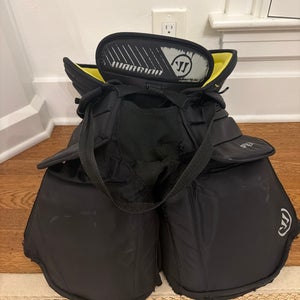 Intermediate Small Warrior Ritual X3E Hockey Goalie Pants (Used)