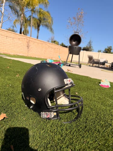 Adult Medium Riddell Revolution Helmet (Used)