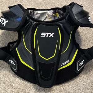 Medium Youth STX Stallion 200+ Shoulder Pads