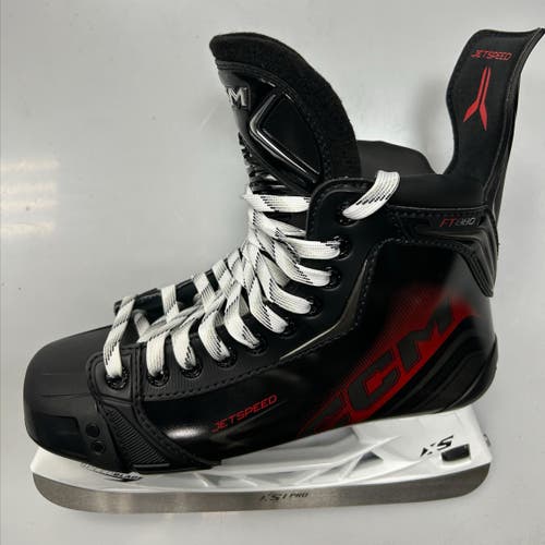 CCM Jetspeed FT 880 Hockey Skates Sz 8 **New**