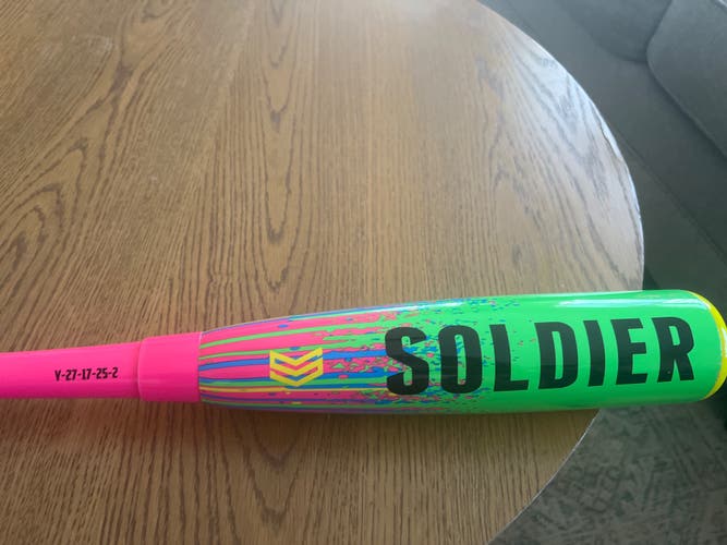 2025 Tank Composite USSSA Certified Bat (-10) 17 oz 27" (Used)