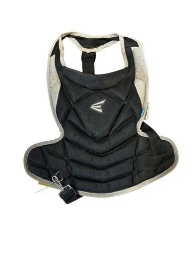 Used Easton FUNDAMENTAL Catchers Chest Protector Black Junior 11873-S000226059