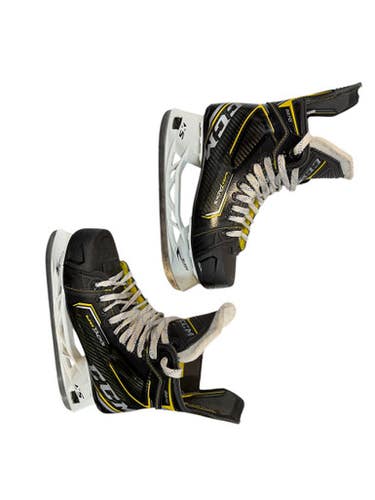 Used CCM SUPER TACKS 9370 Senior Hockey Skate Senior 6.5 11873-S000230316