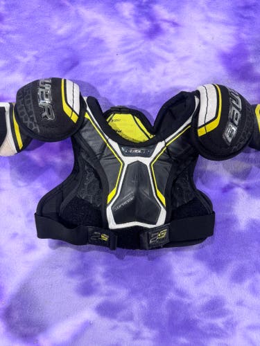 Large Youth Bauer Supreme 2S Pro Shoulder Pads (Used)