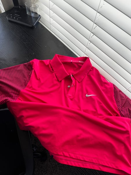Red Large Men's Nike Dri-Fit Shirt (Used)
