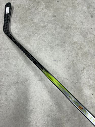 40Flex P92 Junior Bauer Vapor Hyperlite2 Right Hand Hockey Stick (New)