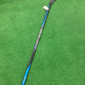 Junior Bauer Nexus Sync Hockey Stick Right Handed P92 30 Flex (Used)