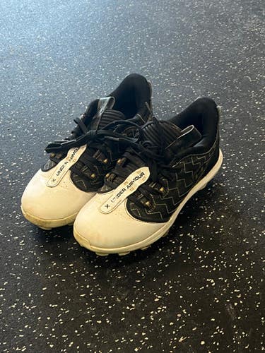 Used Under Armour BH SHOW BB/SB Cleats Black Junior 04 11849-S000036056