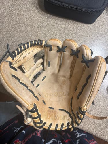 2024 Wilson A2000 1786 RH Infield Baseball Glove 11.5" (Used)