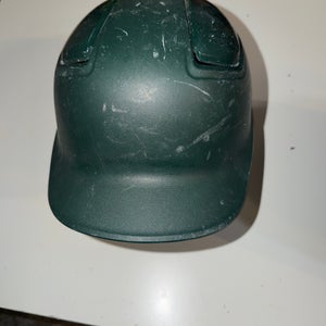 Size 7 1/4 - 7 3/4 Easton Gametime Batting Helmet (Used)