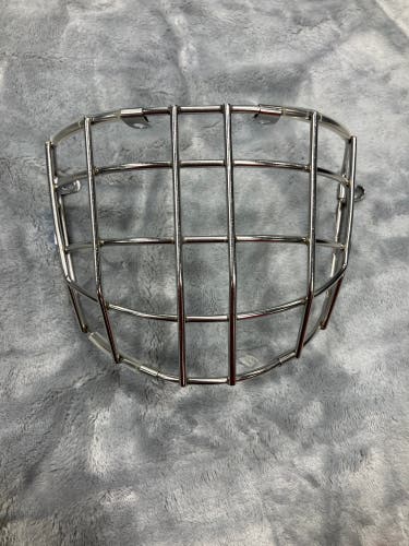 White Senior Bauer GRW SS D1 Replacement Goalie Mask (Used)