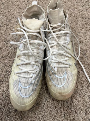 Men's Size M 10.0 (W 11.0) Adult Nike Huarache 9 Varsity Lax Mid Top (Used)