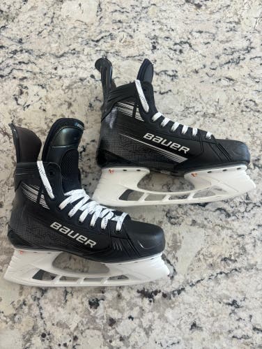 Like New Pro Stock Bauer Vapor Hyperlite 2 Pro Player Skates Size 8.5 Fit 2