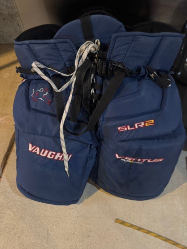 Senior Medium Vaughn Ventus SLR2 Pro Hockey Goalie Pants (Used)