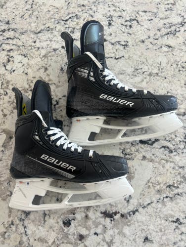 Pro Stock Bauer Hyperlite 2 Game Used Skates - Size 6.5 Fit 2 Nylander