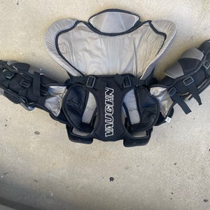 Medium Vaughn Velocity V9 Goalie Chest Protector (Used)