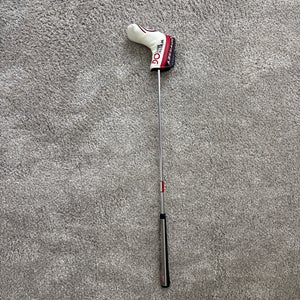 White Men's 2022 Odyssey Blade Left Hand Putter Uniflex 33" (New)