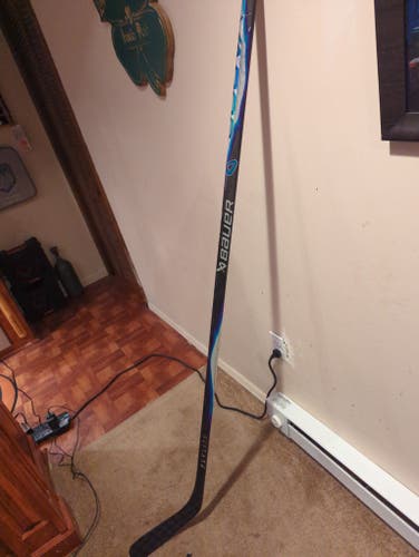 Senior Bauer Vapor Flylite Right Handed Hockey Stick P92 87 Flex Pro Stock (Used)
