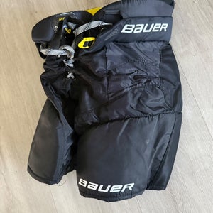 Bauer Supreme Mach Hockey Pants – Youth Large – Black – Very Good