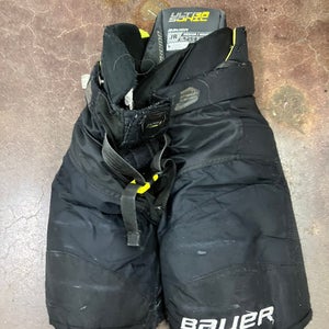 Black Junior Medium Bauer Supreme Ultrasonic Hockey Pants (Used)