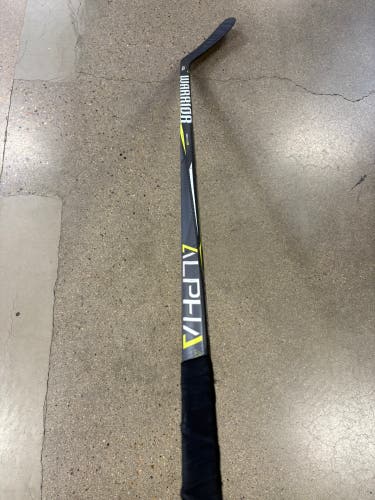 Senior Warrior Alpha QX Hockey Stick Right Handed W88 85 Flex (Used)