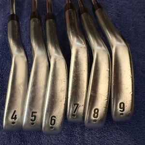 Men's 2021 Callaway Apex pro 21 Right Handed Iron Set Stiff Flex Steel Shaft (Used)