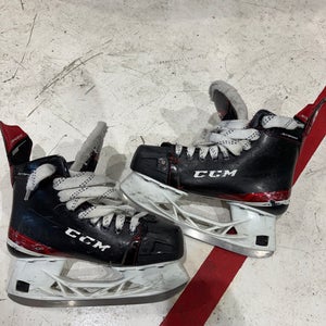 CCM JetSpeed Hockey Skates I Junior Size 3