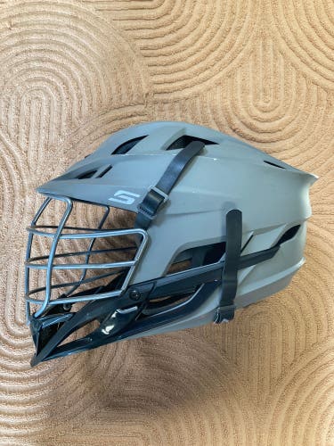 Gray Adult Cascade S Helmet (Used)