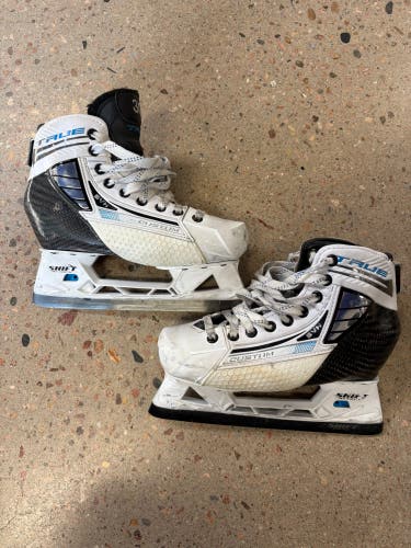 Intermediate Size 4 True SVH Pro Two Piece Hockey Custom Goalie Skates (Used)