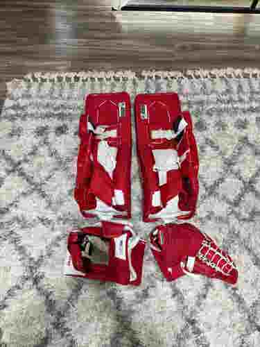 28" 2022 Bauer GSX Goalie Leg Pads (Used)