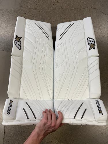 White 32+1" Brian's G-Netik X5 Goalie Leg Pads (Used)