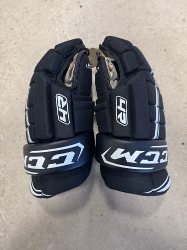 Senior CCM 4 Roll Gloves 14"