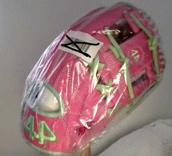 44 Pro RH Infield Signature Series Baseball Glove 11.75" (New)