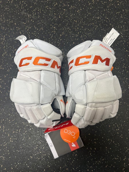 Lehigh Valley Phantoms CCM HGPJSPP 14" Pro Stock (New) Gloves Item#CCJP4