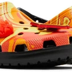 Crocs Pokmon Charizard Classic 210242-001 Clog Men 8 Orange Casual Shoes JAX846