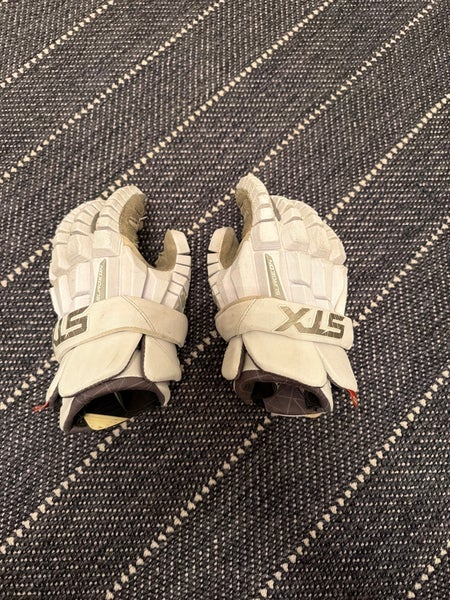 STX Rzr Lacrosse Gloves Medium (Used)