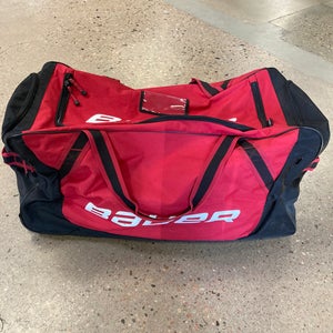 Bauer 850 Wheeled Bag | 31x14x17 (Used)