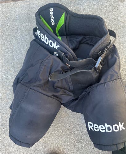 Youth Medium Reebok Hockey Pants (Used)