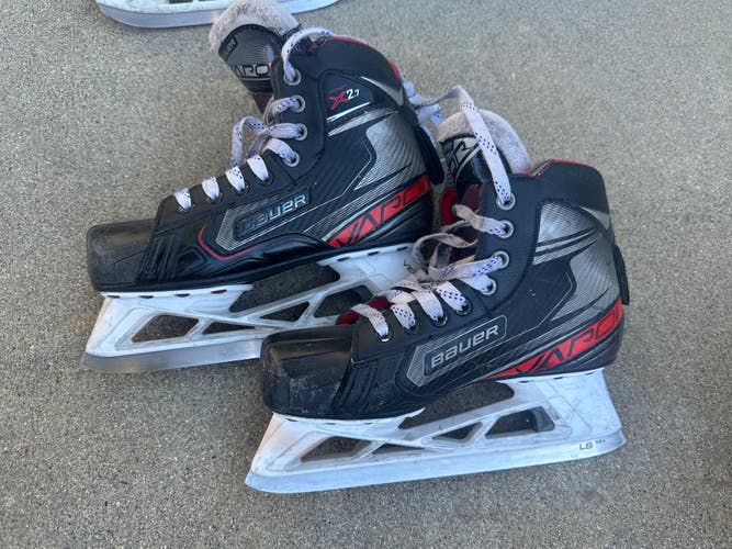 Bauer Vapor X Hockey Skates Regular Width Size 5 (Used)