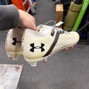 Used Under Armour Adult FB Cleats White Senior 14 11337-S000477961