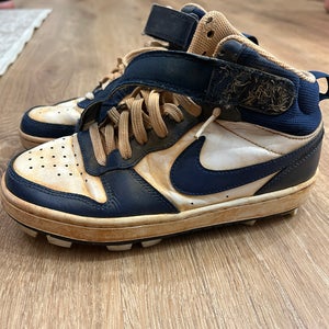 Blue Men's 4Y (Big Kids / Youth) Youth Nike High Top (Used)