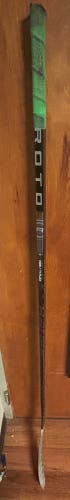 Senior Bauer Proto-R Right Handed Hockey Stick Toe Pattern 77 Flex (Used)