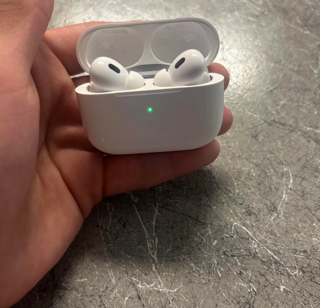 Apple AirPods Pro 2nd Generation USB-C