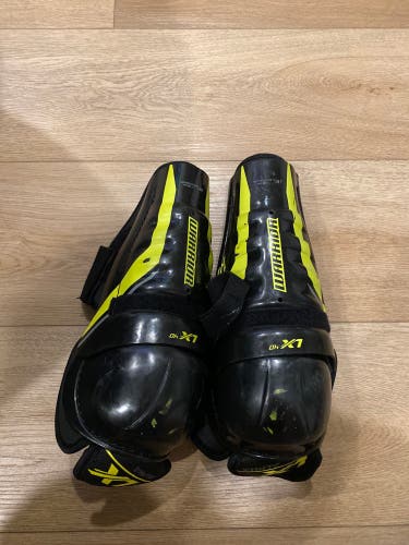 Junior Warrior Alpha LX 40 11" Shin Pads (Used)